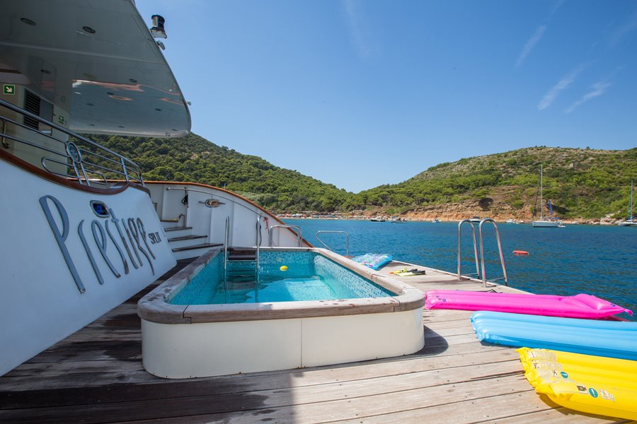 Inselhüpfen Boutique Kreuzfahrt Route Split-Dubrovnik mit Deluxe Yacht Prestige*****